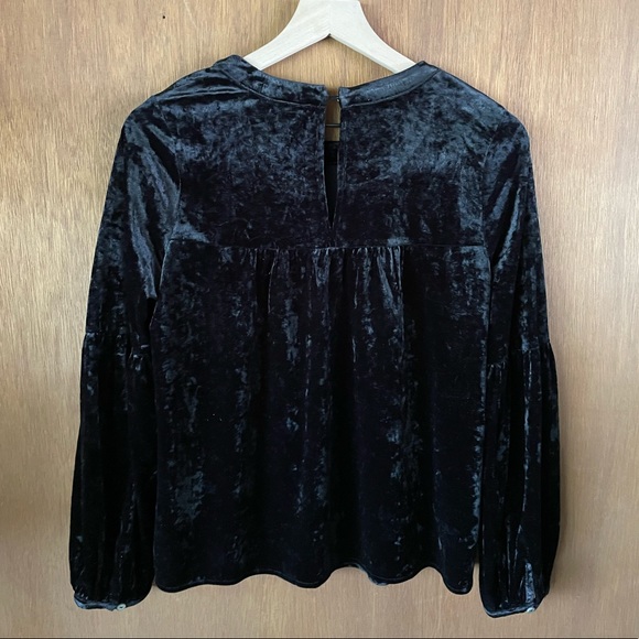 Need Supply Farrow Velvet Top - Picture 2 of 3